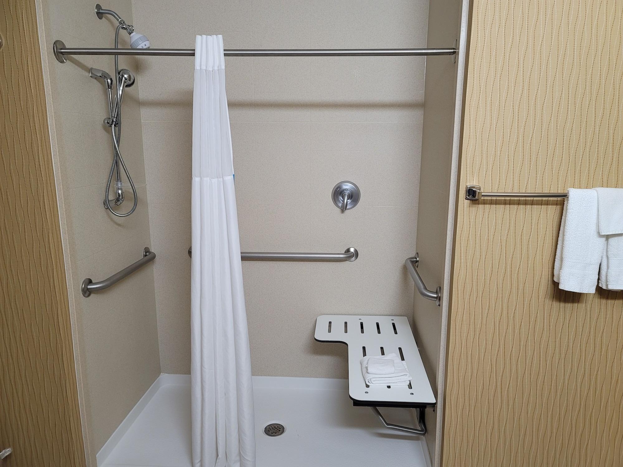 Hampton Inn Austin Oak Hill Экстерьер фото
