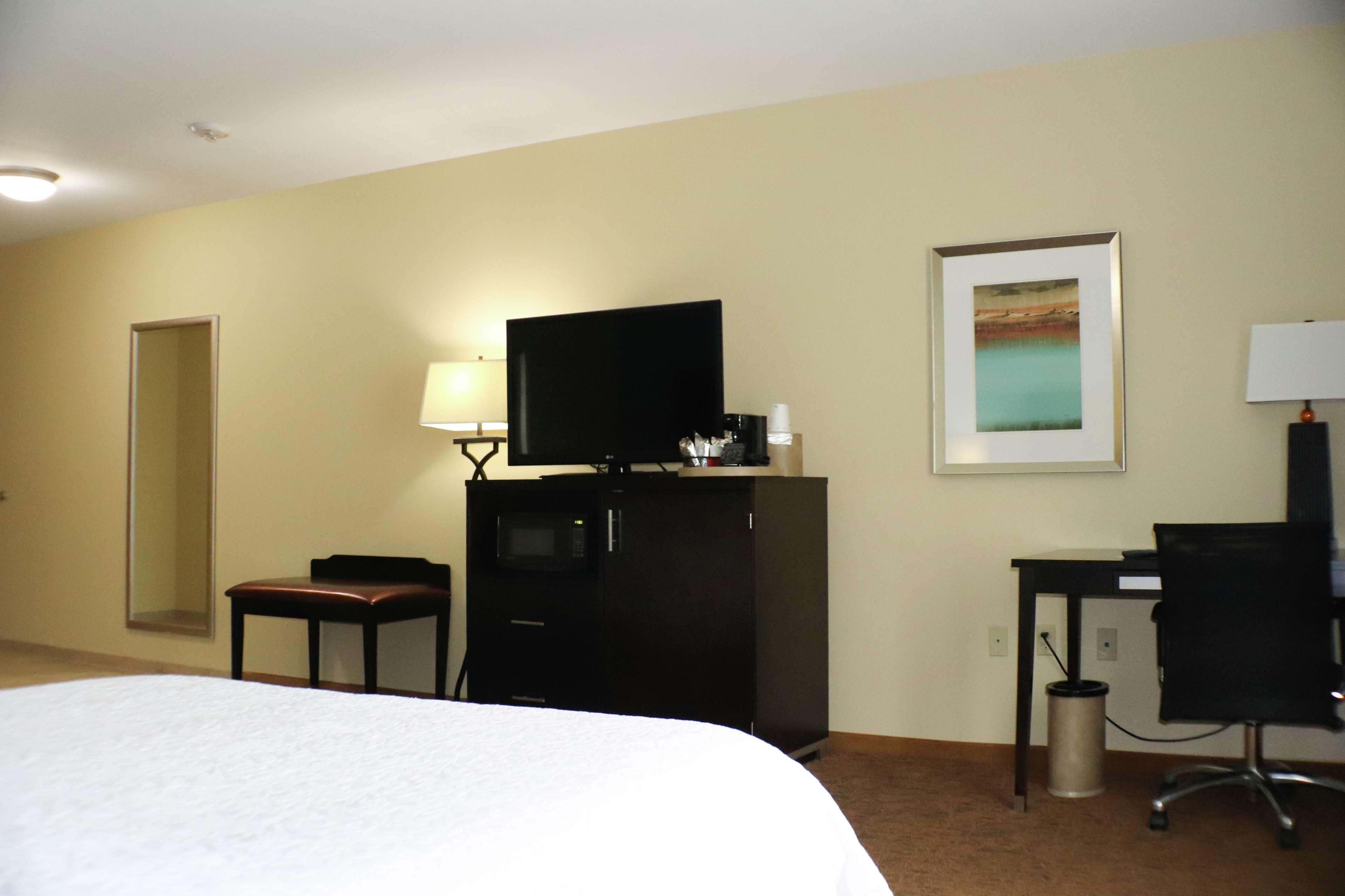 Hampton Inn Austin Oak Hill Экстерьер фото