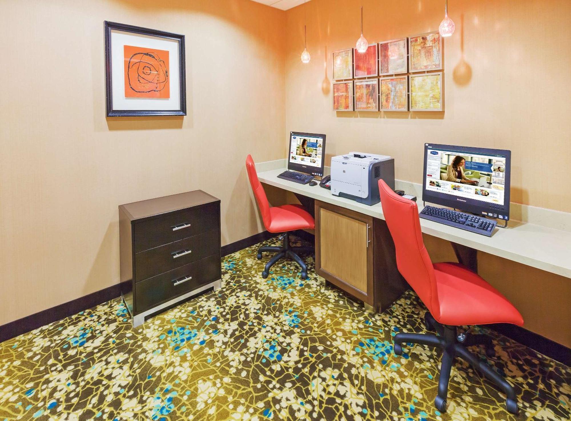 Hampton Inn Austin Oak Hill Экстерьер фото