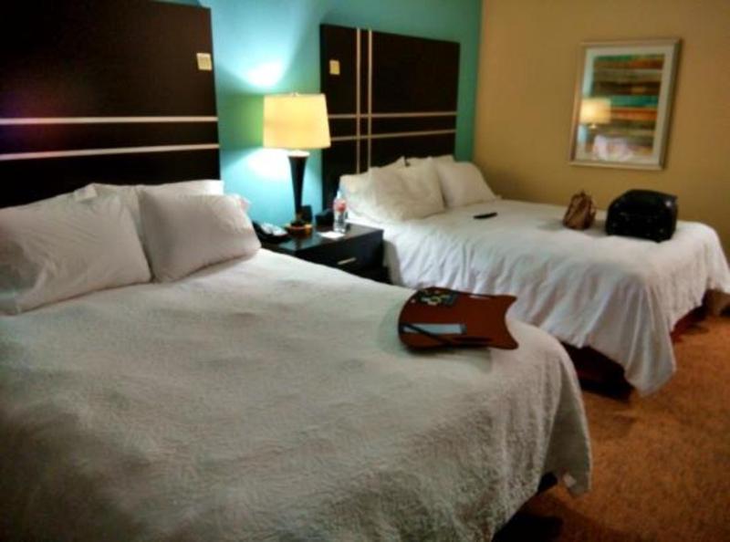 Hampton Inn Austin Oak Hill Экстерьер фото